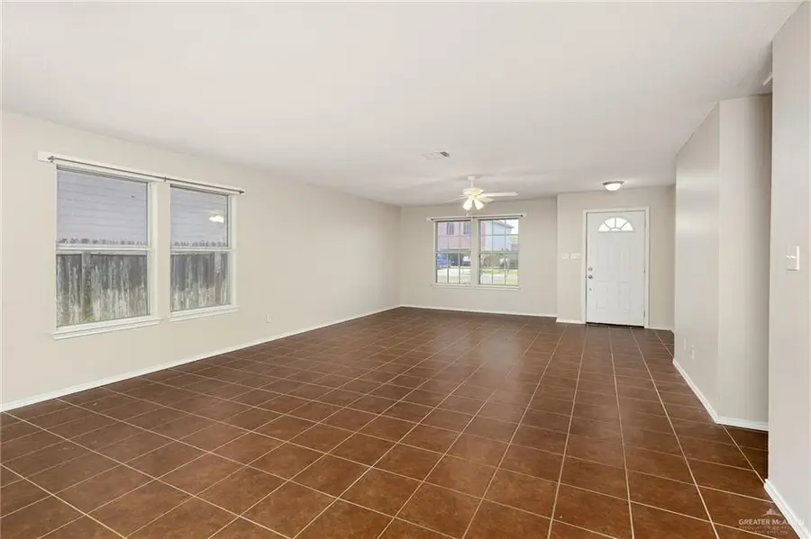 1908 W Washington Street, Weslaco, TX 78596 - Image #2