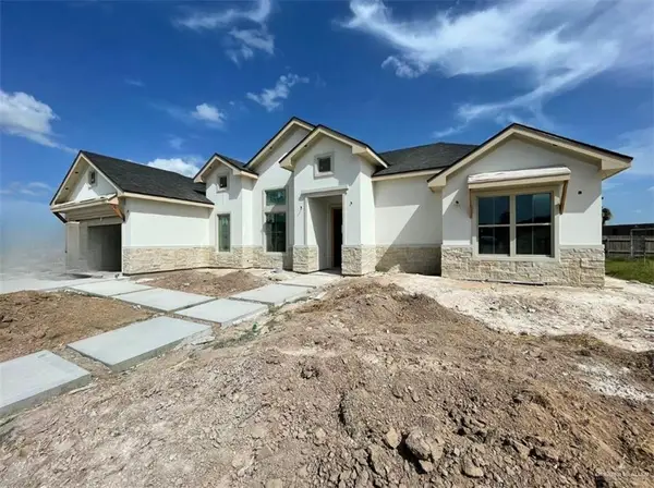 1005 La Laguna Road, Mission, TX 78572