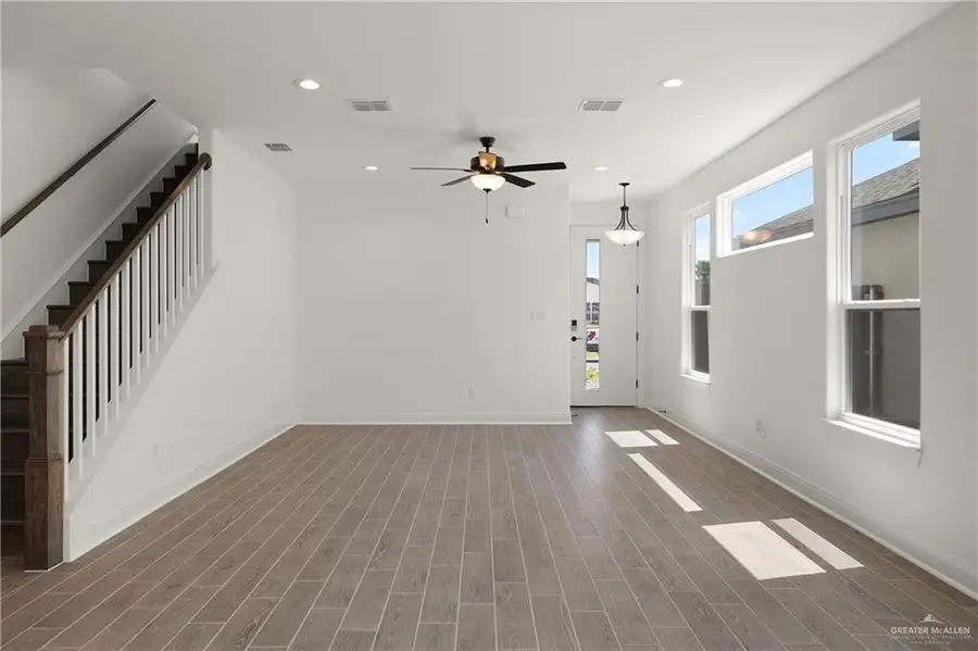 1404 Zurich Avenue, McAllen, TX 78504 - #2