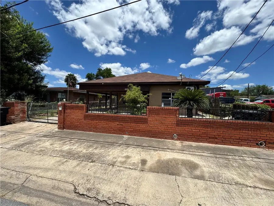 2204 Newport Avenue, McAllen, TX 78501 - Image #2