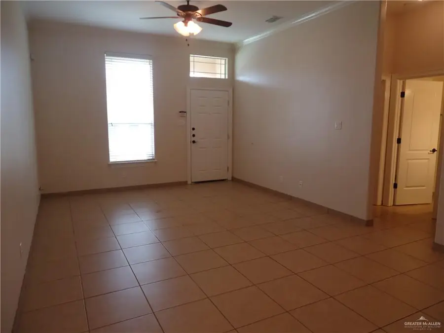 3217 W Sprague Street, Edinburg, TX 78539 - Image #3