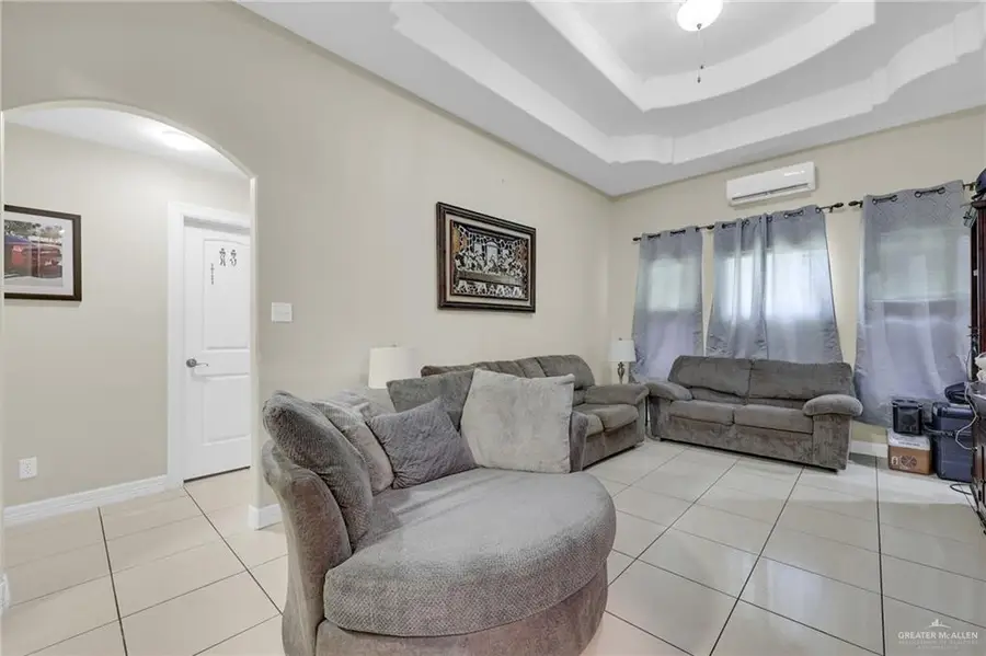 4017 San Angelo, Pharr, TX 78577 - Image #2