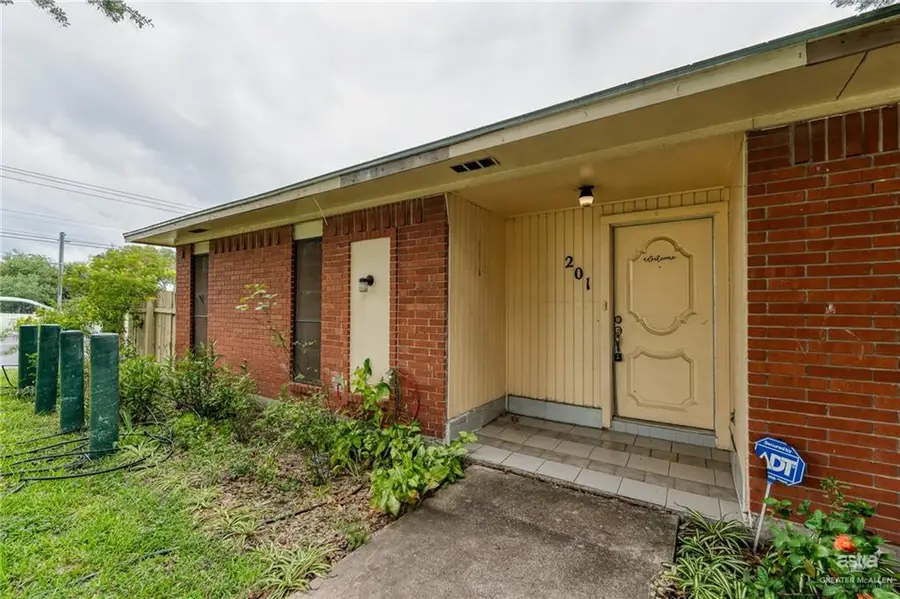201 W Jonquil Avenue, McAllen, TX 78504 - Image #2