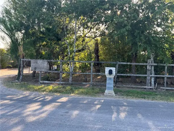 16519 E Salida Del Sol Street E, Penitas, TX 78567