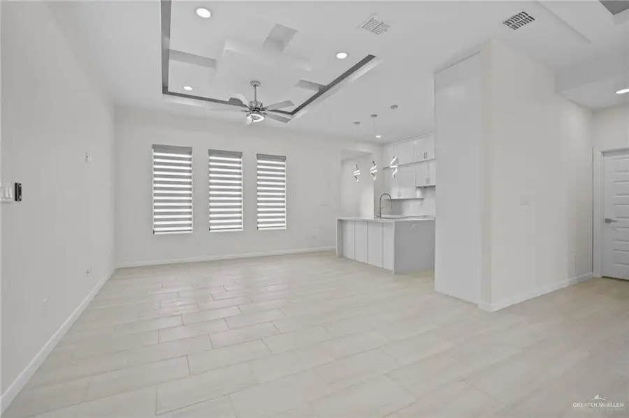 1305 E Evergreen Avenue, San Juan, TX 78589 - Image #3