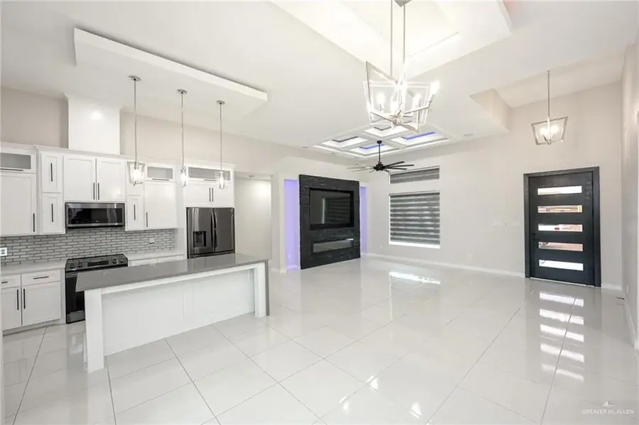 3818 Tierra Escondida Drive, Weslaco, TX 78596 - Image #3