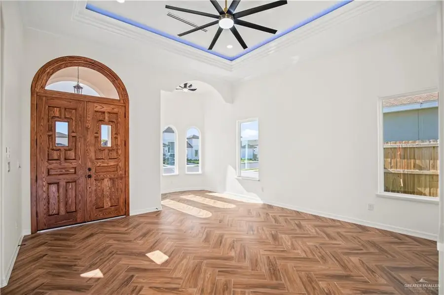 1000 Trinity Street, Edinburg, TX 78541 - #3