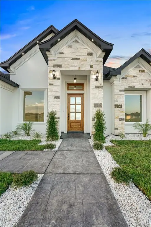 1221 E Boxwood Street, San Juan, TX 78589 - Image #3