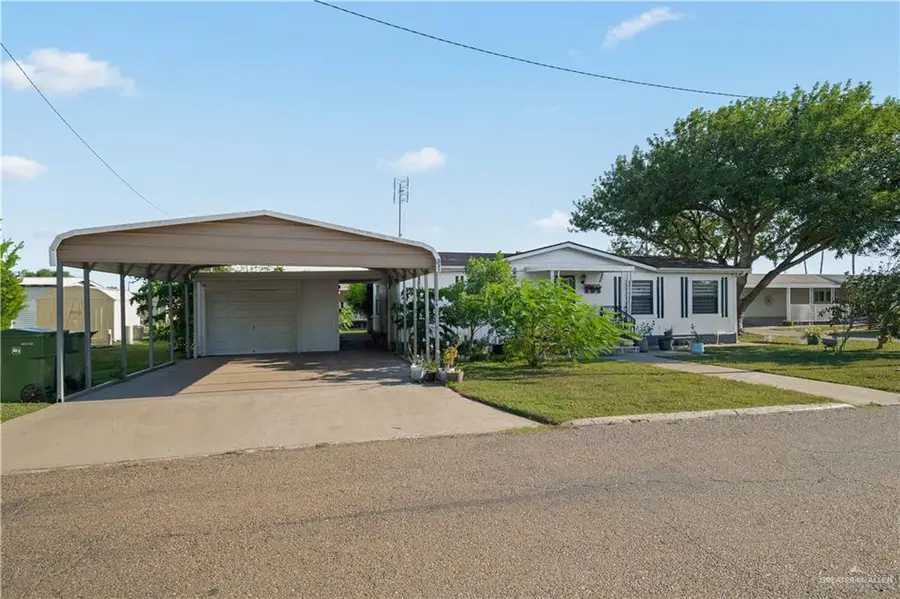 335 Queen Palm Street, Alamo, TX 78516 - Image #3