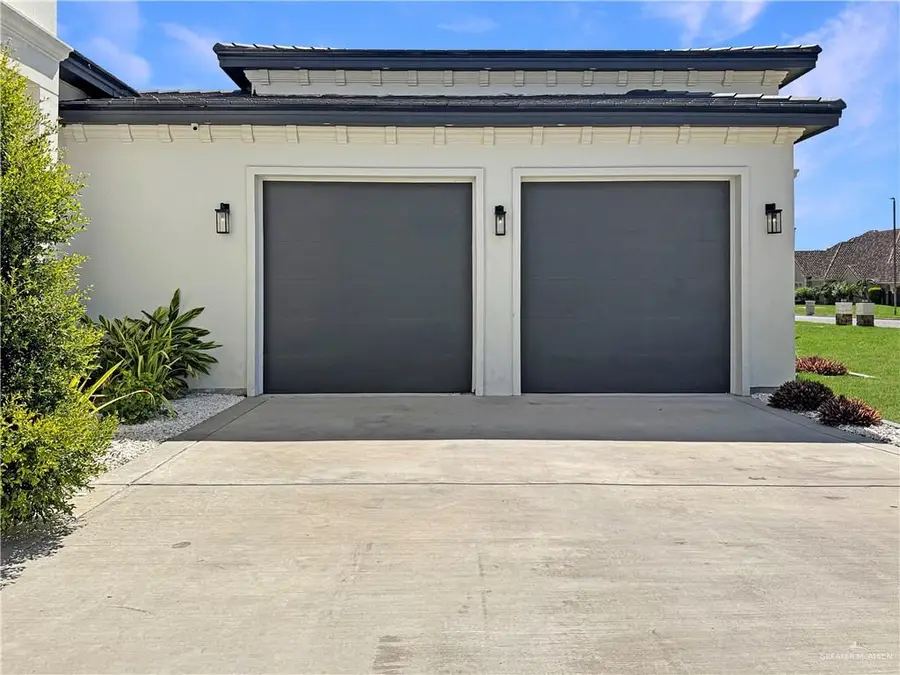 13509 Borolo Drive, Edinburg, TX 78541 - Image #2