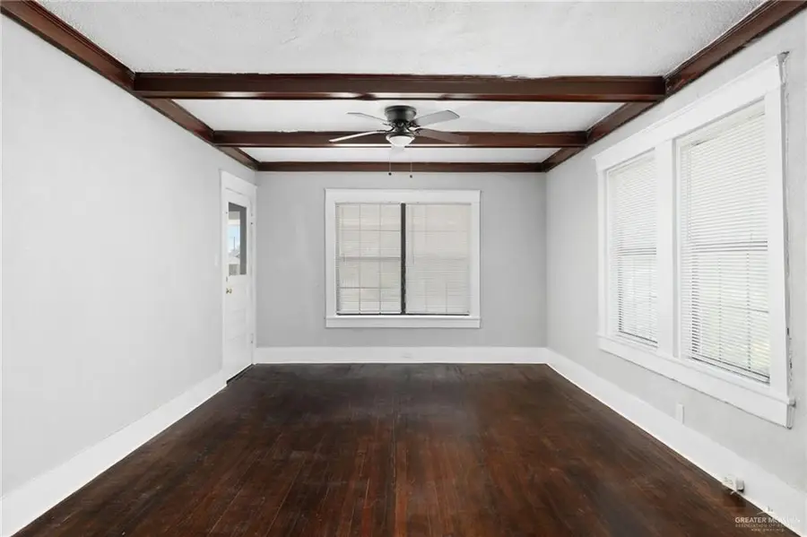 328 S Georgia Avenue, Mercedes, TX 78570 - Image #2