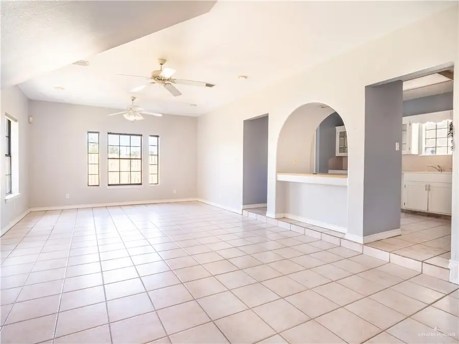 3209 Black Oak Lane, Mission, TX 78573 - #2