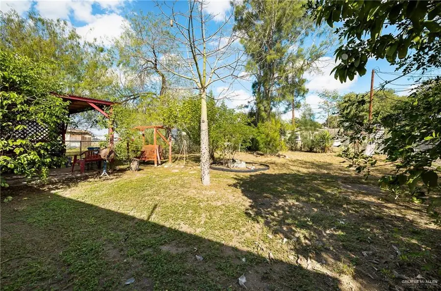 1113 W Chavez Street, Edinburg, TX 78541 - #3