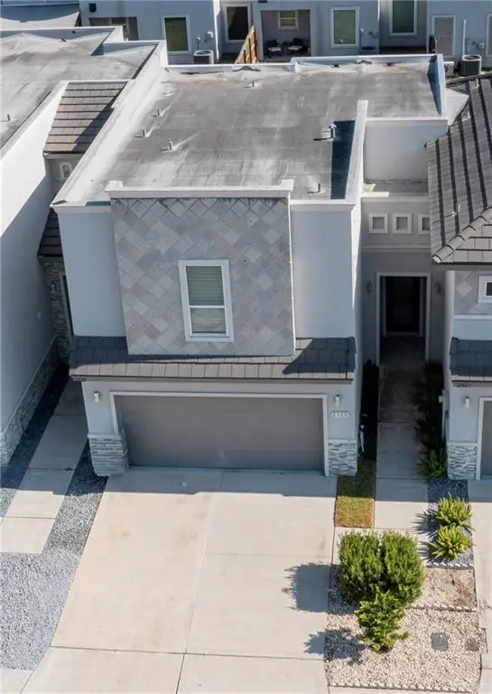 2325 Dorado Drive, Mission, TX 78573 - Image #2