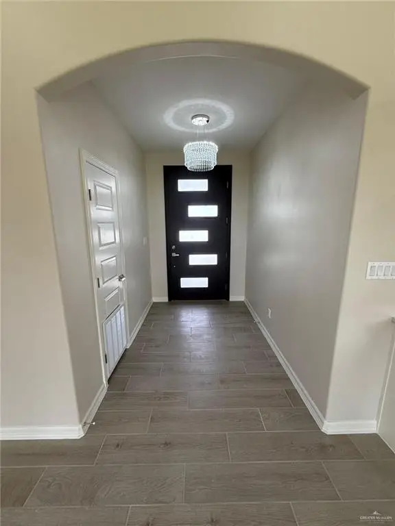 548 Pearl Street, Edinburg, TX 78542 - Image #2