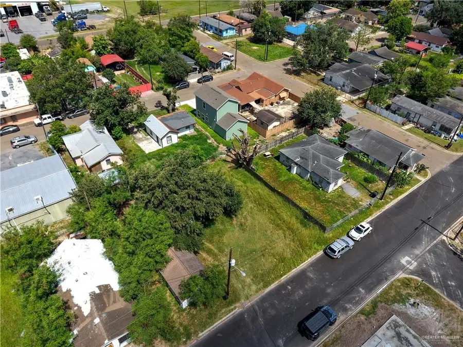 206 S Palmas Street, Weslaco, TX 78596 - #3