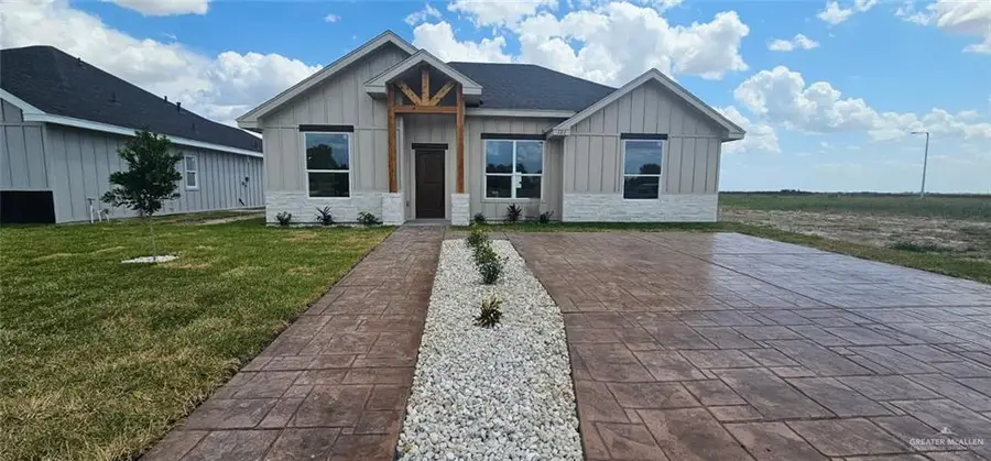 121 Lenon Street, Edcouch, TX 78538 - Image #2