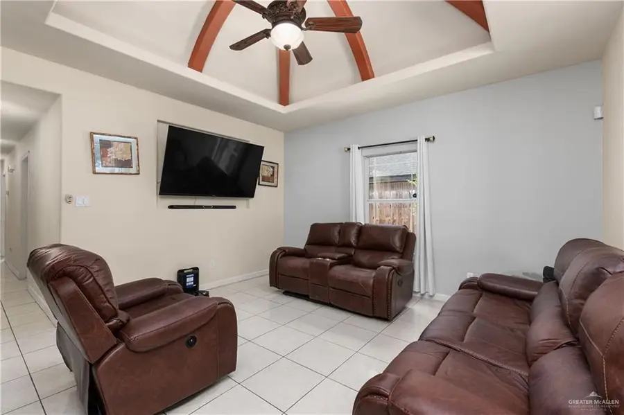 2010 S Standard Avenue, San Juan, TX 78589 - Image #3