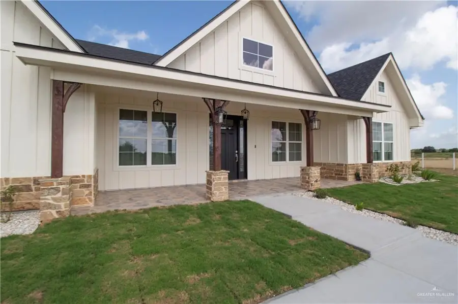 23713 Oak Hill Drive, Edcouch, TX 78538 - Image #2