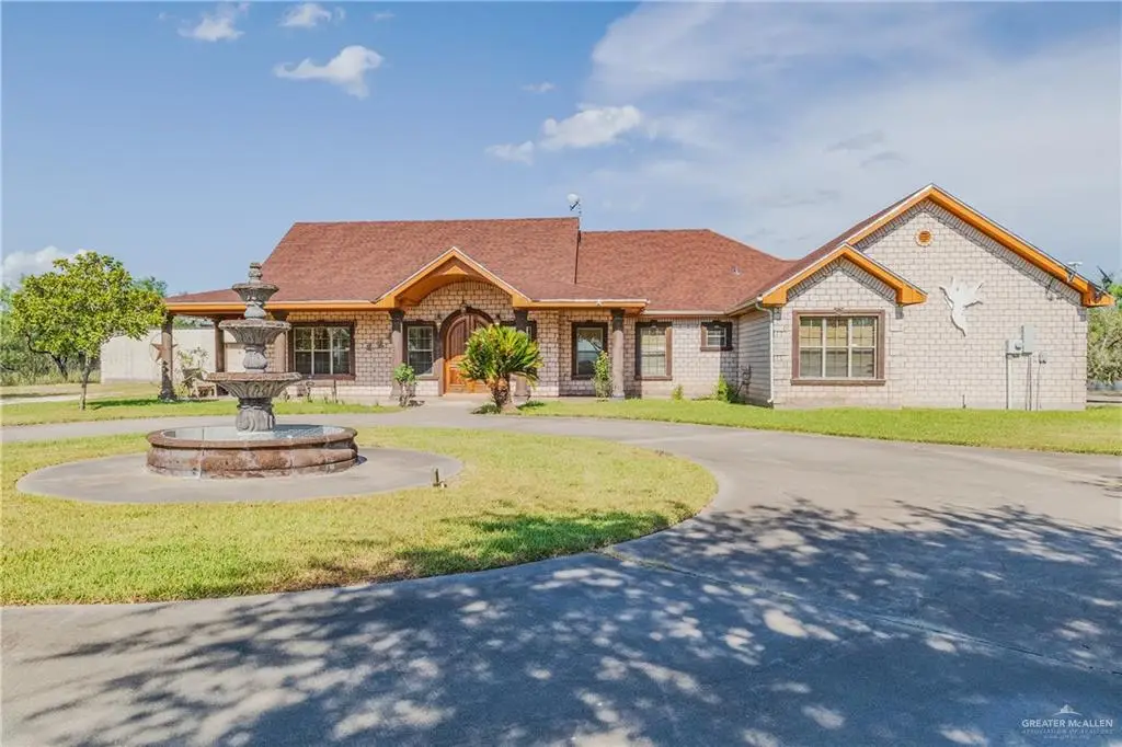 738 County Road 137, Alice, TX 78332 - Image #1