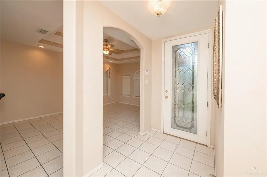 422 Alberto Anzaldua Avenue, Santa Rosa, TX 78593 - Image #2