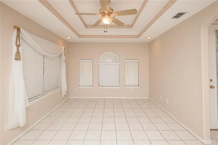 422 Alberto Anzaldua Avenue, Santa Rosa, TX 78593 - Image #3