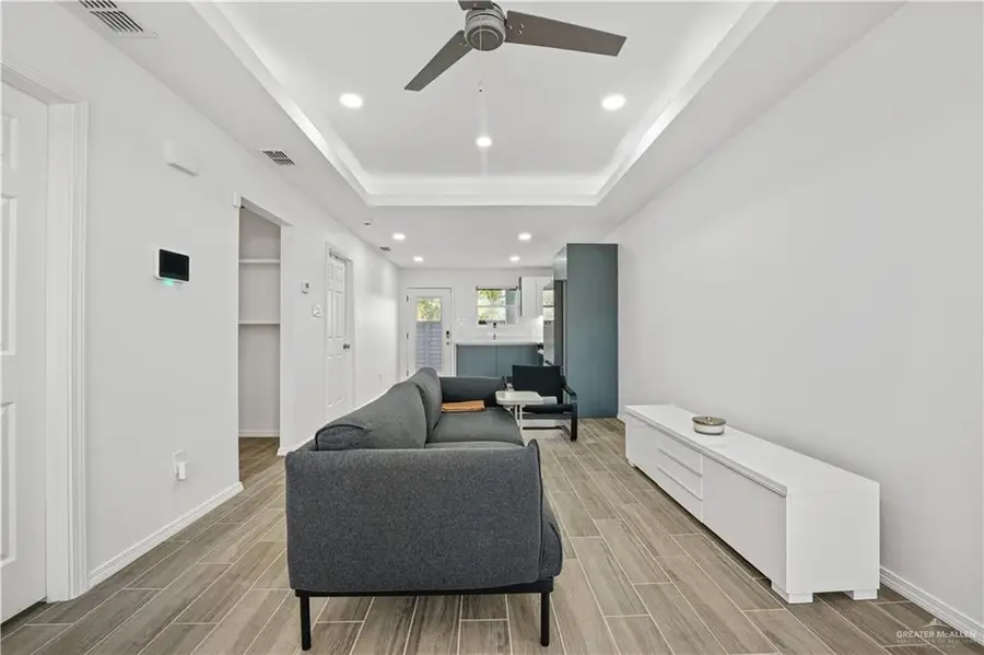 1709 W B Street, Mission, TX 78572 - #3