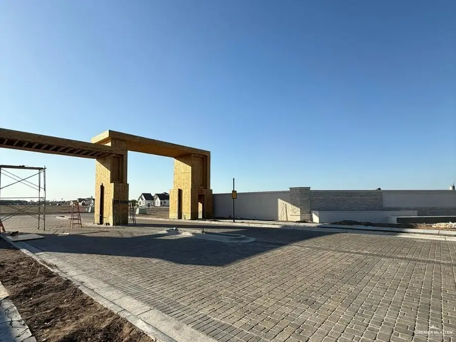 2455 W Brown Street, Edinburg, TX 78539 - Image #2