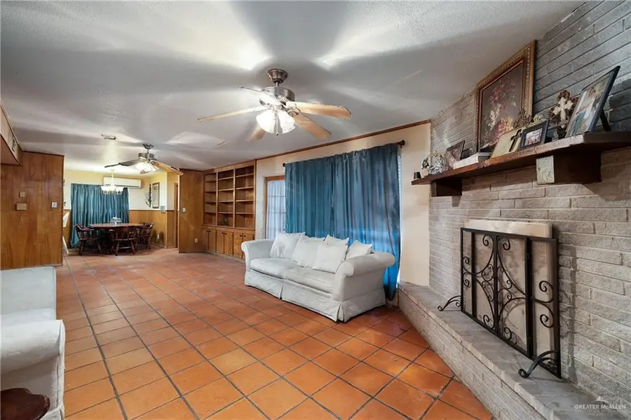 508 Rev Richard T Peel Street, Roma, TX 78584 - Image #3