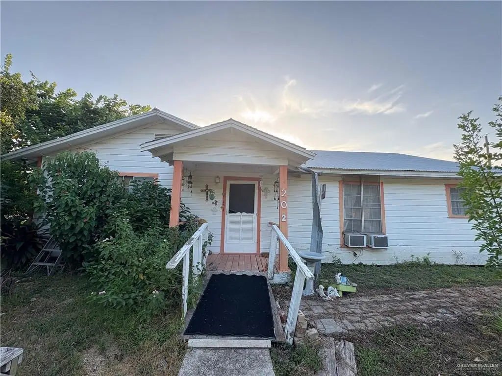 202 Ebony Avenue, Rio Hondo, TX 78583 - Image #1