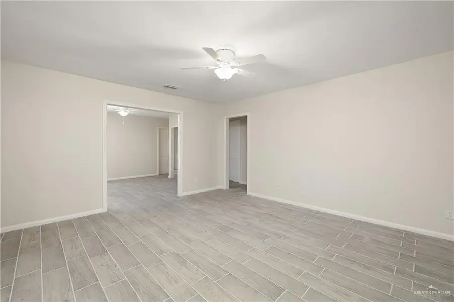 801 S Richmond Drive, Pharr, TX 78577 - Image #3