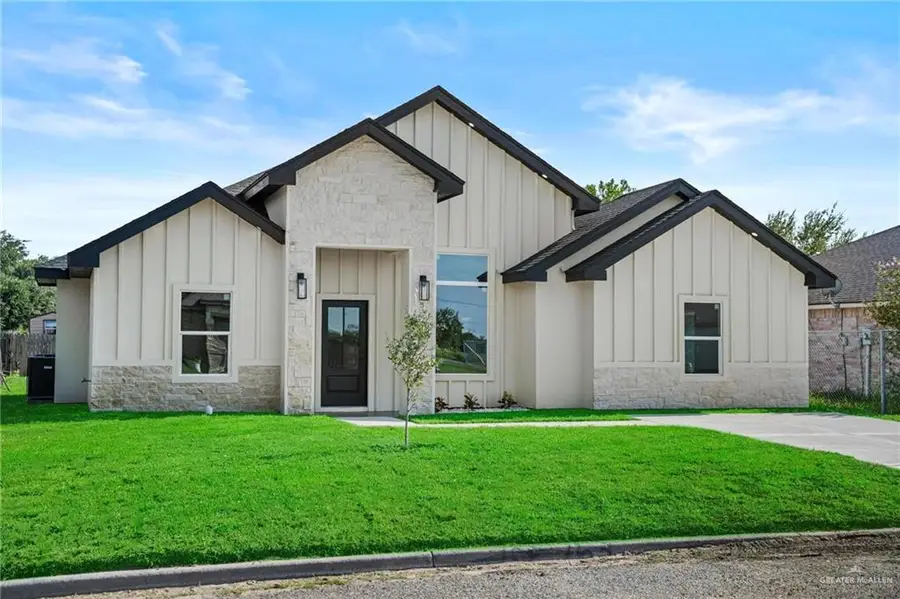 3802 Albanian Street, Edinburg, TX 78542 - Image #2