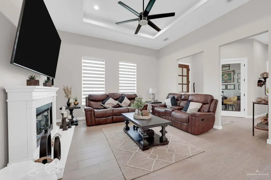 2821 Kilgore Avenue, McAllen, TX 78504 - #3