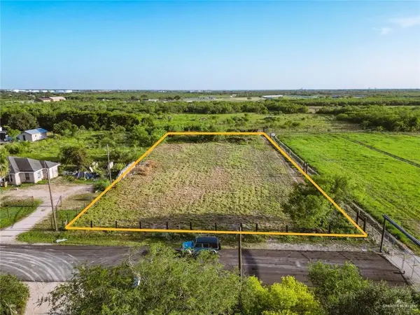 1004 Monte Cristo Heights Road, Edinburg, TX 78541
