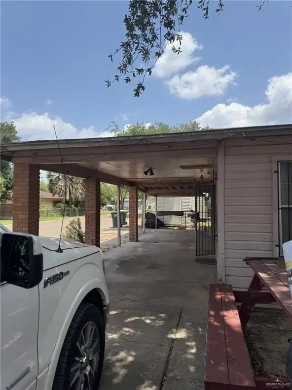 301 E 8th Street, San Juan, TX 78589 - Image #2