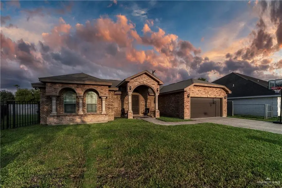 510 Greystone Circle, Alamo, TX 78516 - Image #2