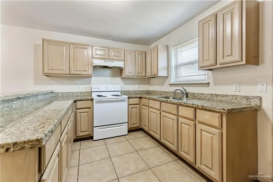 1500 Hummingbird Court #1, Pharr, TX 78577 - Image #3