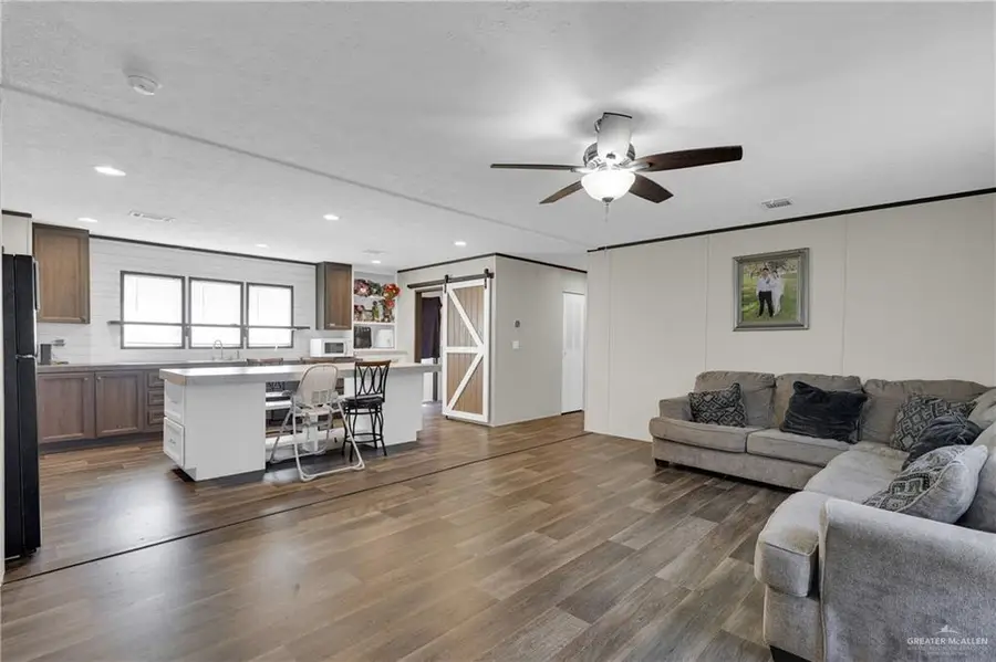 10432 La Media Street, Donna, TX 78537 - Image #2