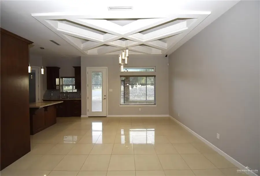 2101 Colorado Street, Mission, TX 78572 - Image #3