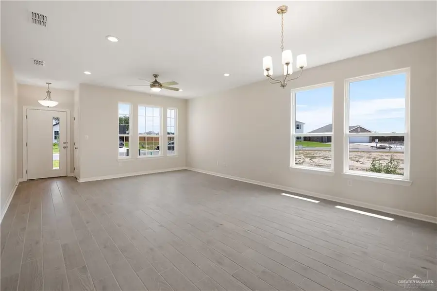 1934 S Lake Travis Street, San Juan, TX 78589 - Image #2