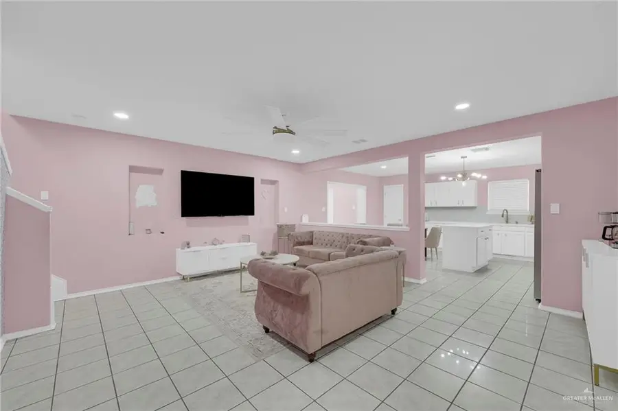 3904 Robin Avenue, McAllen, TX 78504 - Image #3