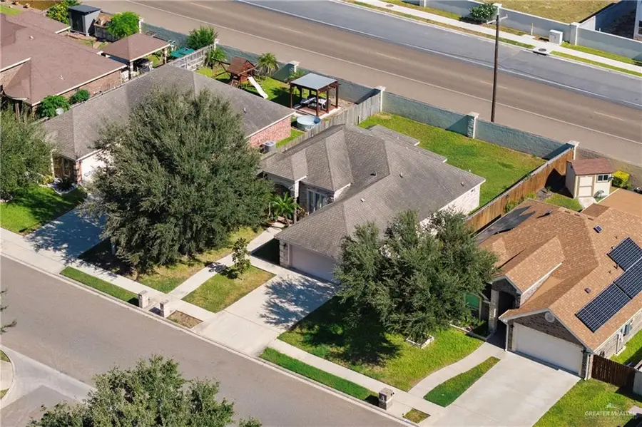 4919 Crown Point Street, Edinburg, TX 78541 - Image #2