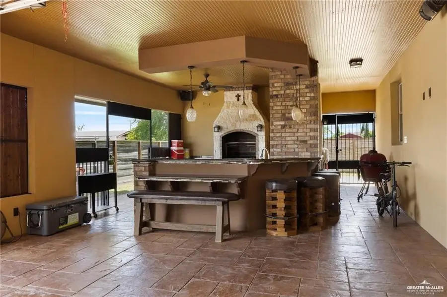 901 Sevilla Street, Alamo, TX 78516 - Image #3