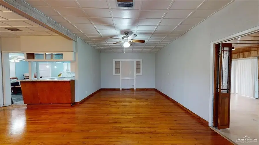 402 S Main Street, Donna, TX 78537 - Image #3