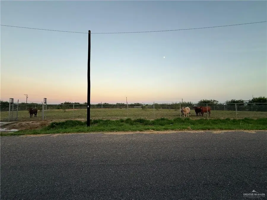 509 Joe Aguilar Street, Penitas, TX 78576 - Image #2