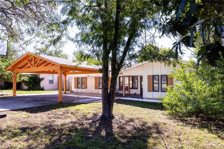 1003 Temple Drive, Kerrville, TX 78028 - Image #3