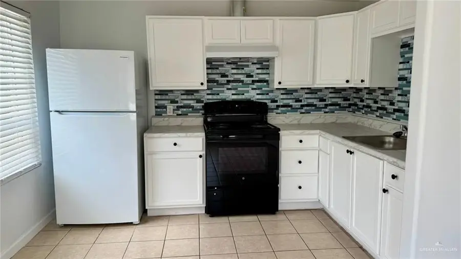 2917 N Pablo Street, Edinburg, TX 78541 - Image #2