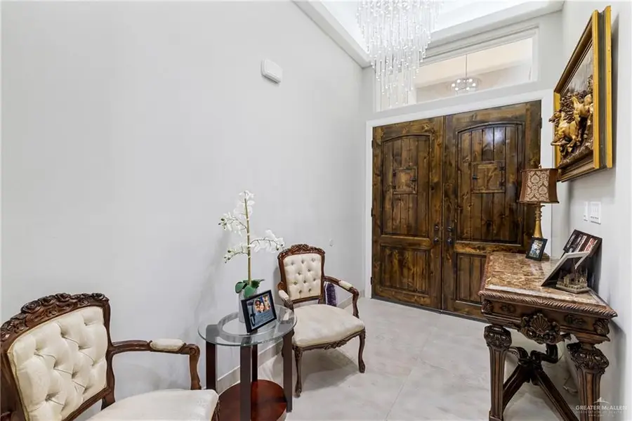 2308 Flores Drive, Mission, TX 78574 - Image #3