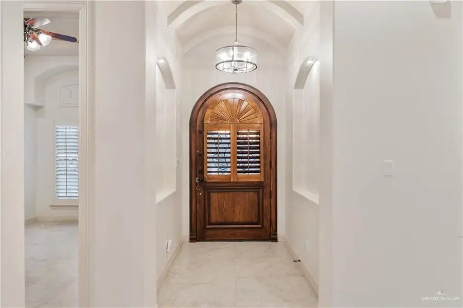 2820 Cuarzo Street, Edinburg, TX 78539 - Image #2