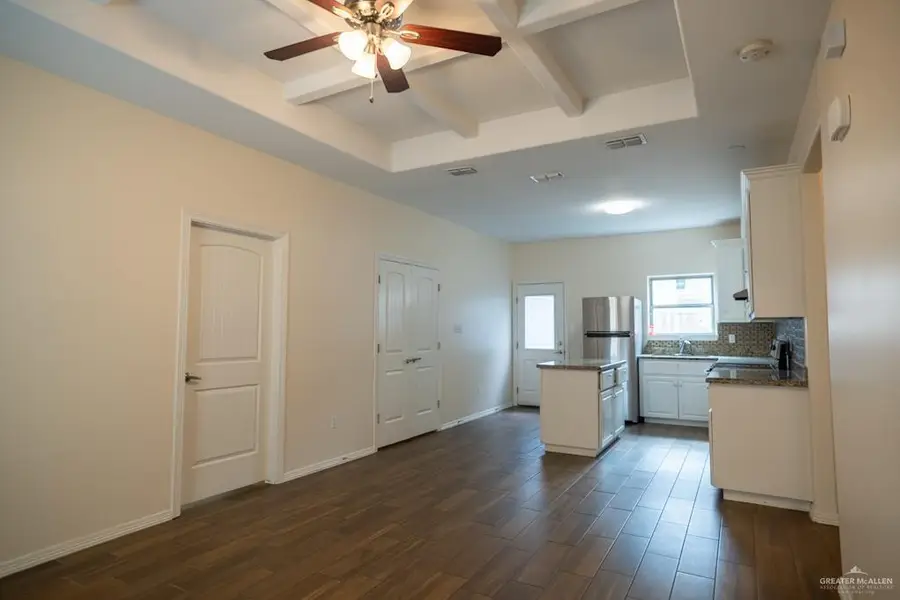 415 Carlisle Avenue, Edinburg, TX 78539 - Image #2